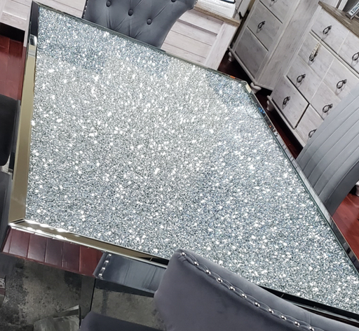 GLASS DINING TABLE VIP B&S LIGHTING