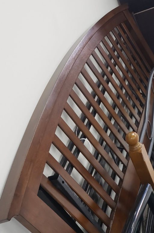 QUEEN HEADBOARD ... VIP FL S