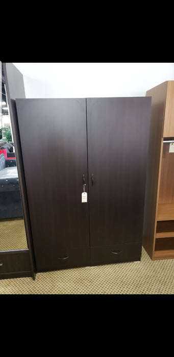 2 DOORS CLOSET VIP CENTRAL