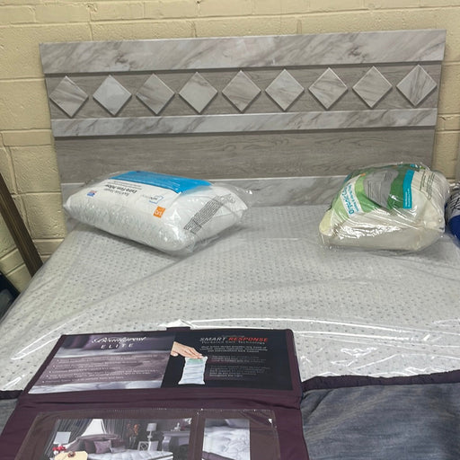 QUEEN BED VIP ASHLEY